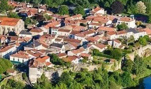 金昌回乡建别墅为什么一定要选专业乡墅公司